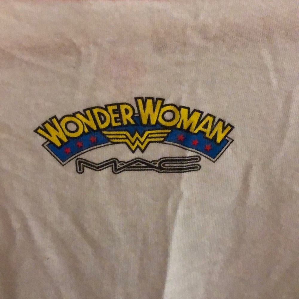 Wonder Woman T - Picture 3 of 4